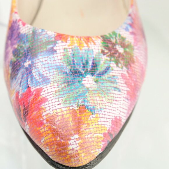 Lucita Women's Pump Size 8 Floral Print Red Blue Leather Pointed Heel Dress Shoe - Picture 3 of 12